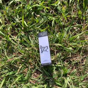 Ciate dewy stick in shade glow